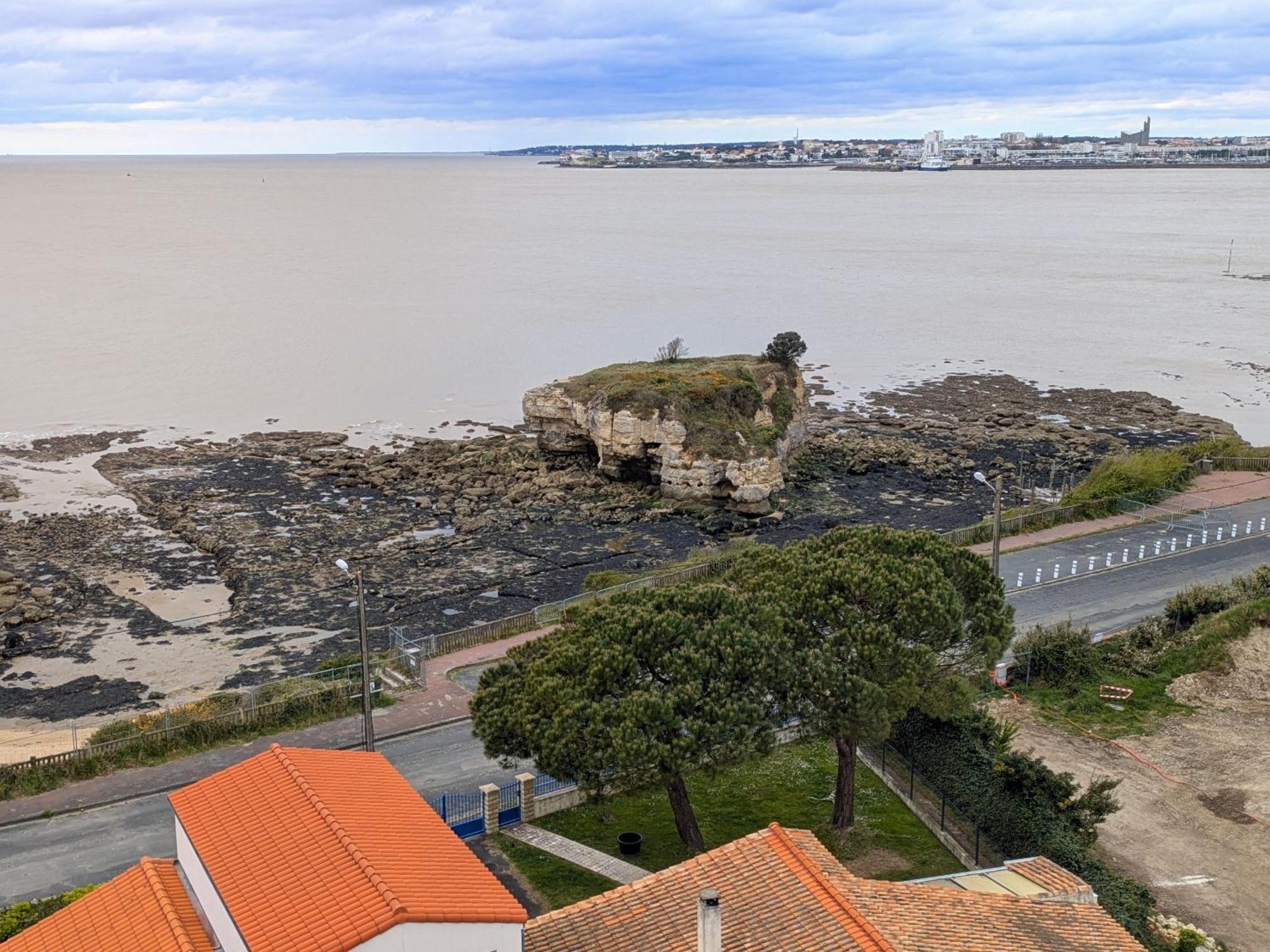 Appartement Vue Mer 180Deg Saint-Georges-de-Didonne Exteriér fotografie